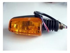 摩托車與電動車關鍵零部件解析 塑件、燈具、車架及鐵制件的協同作用